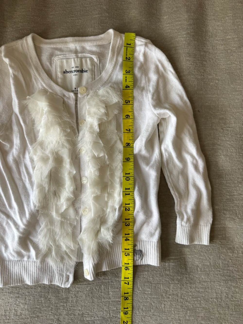 Abercrombie Kids White Ruffle Cardigan Sweater Button Front Girls Medium Boho - Picture 7 of 7
